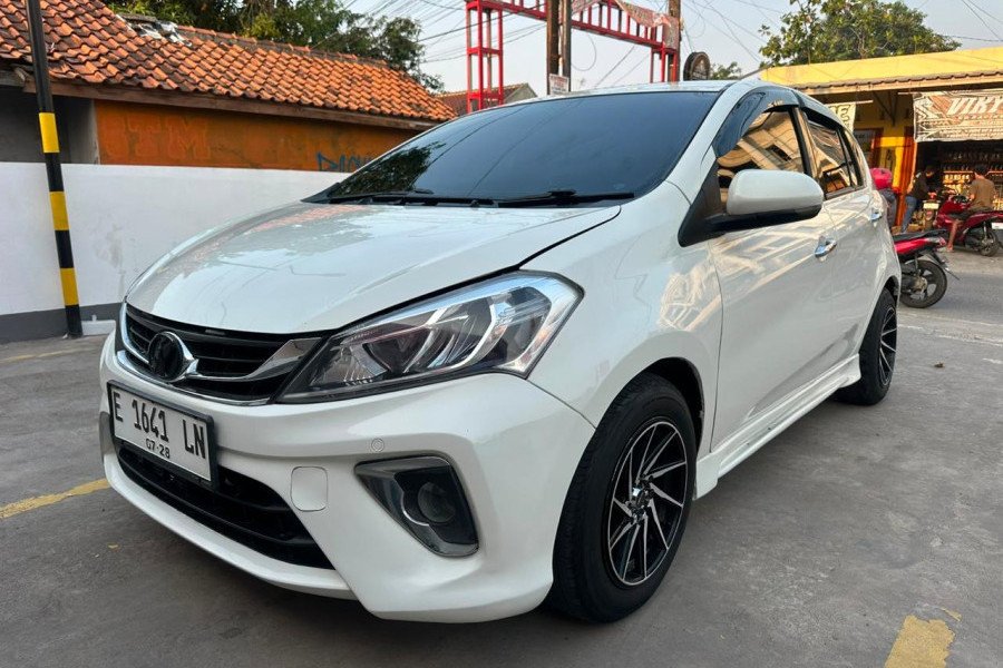 Daihatsu Sirion 2018 MT