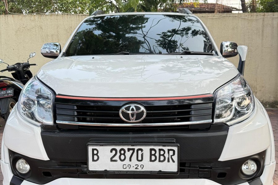 Toyota Rush Ultimo 2016 AT